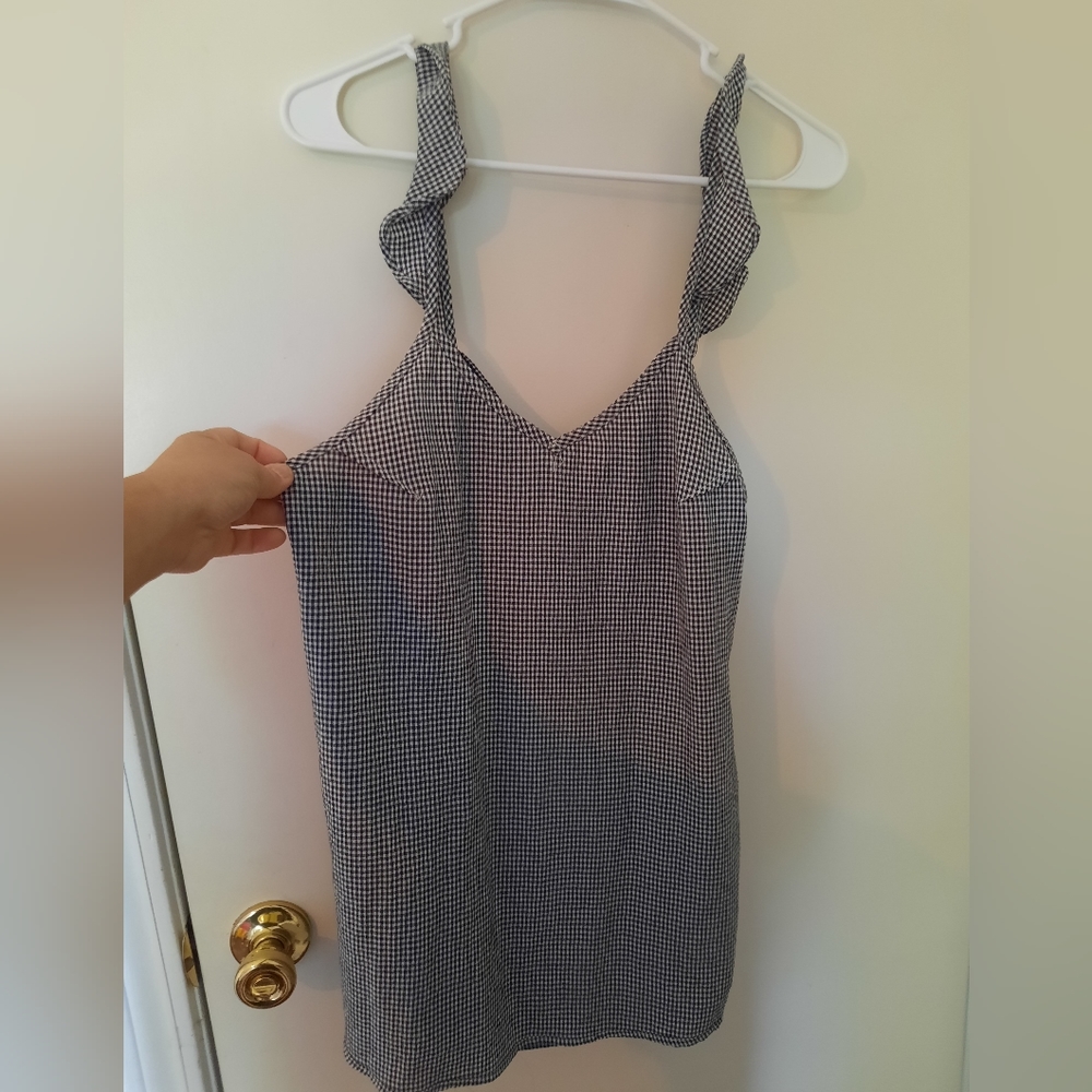 Ruffle top size L
